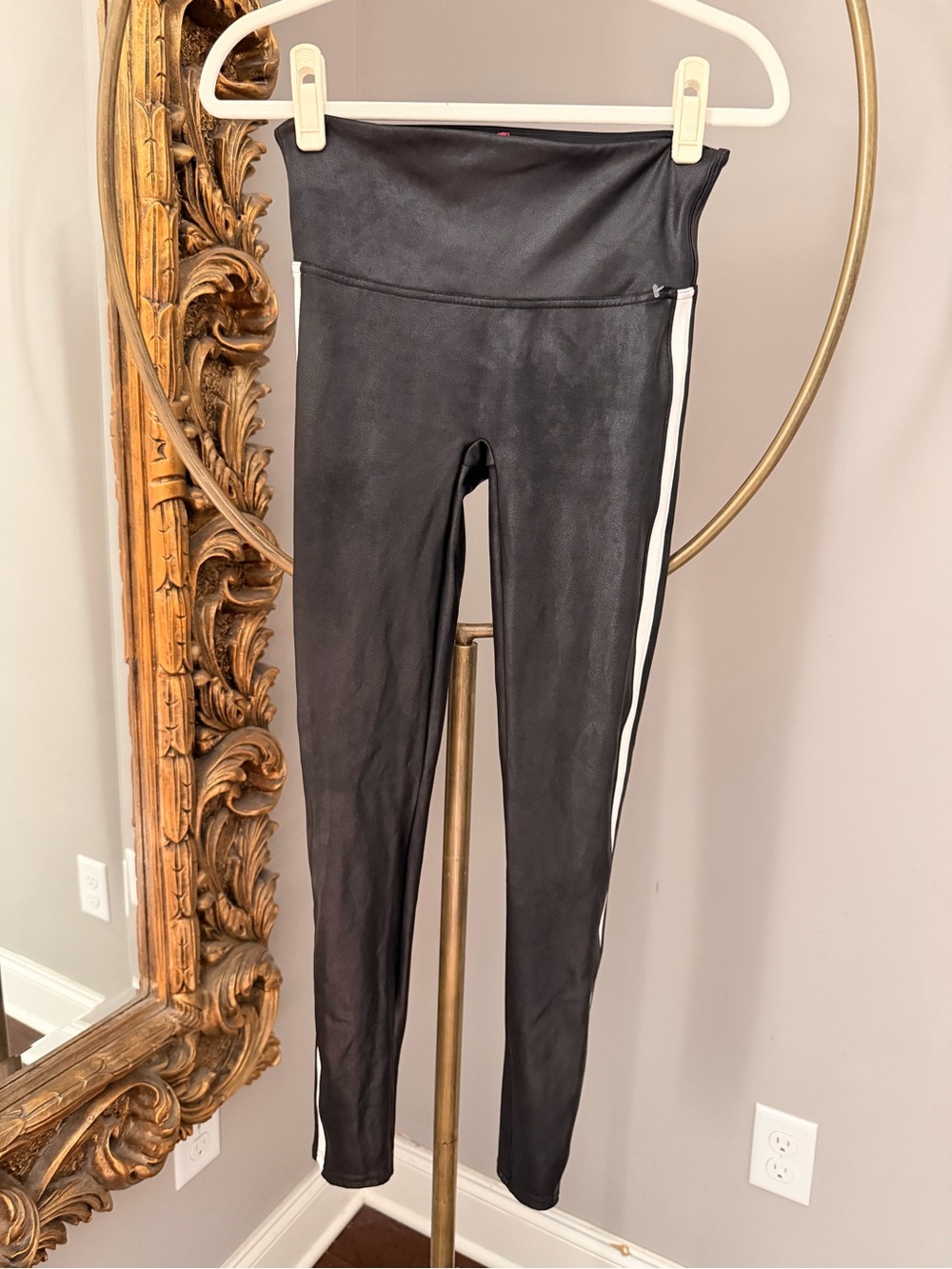 SPANX Black High-Waist Leggings with White Side Stripe NWOT